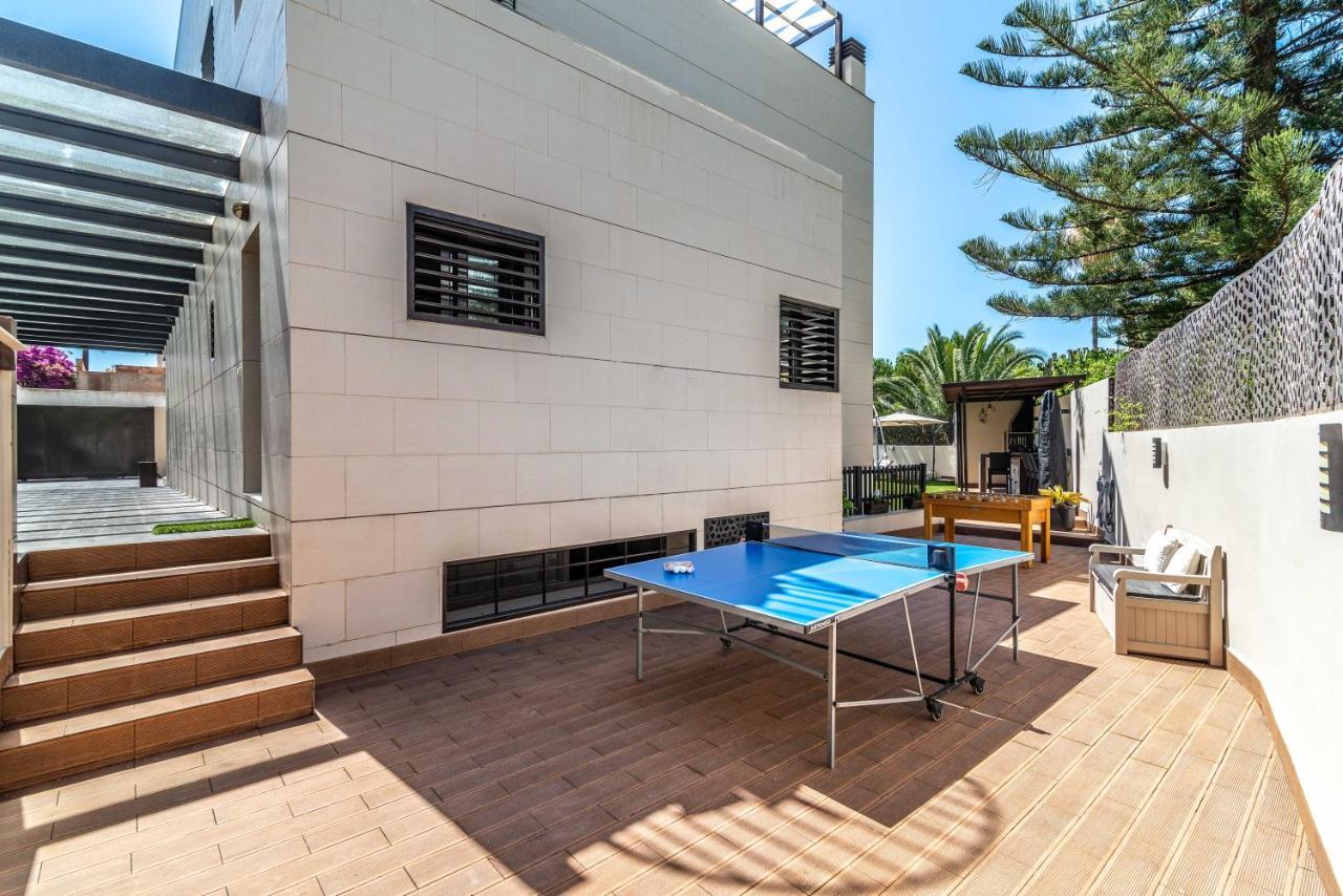 Vacation Marbella I Villa Riviera Del Sol, Private Pool, Jacuzzi, Walking Distance To The Beach Malaga Bagian luar foto